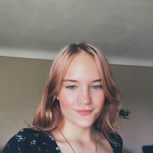 Meet your Posher, Eloise